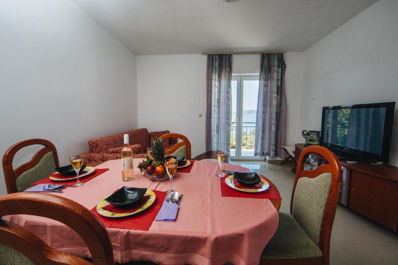 Apartments Mateo Брела Экстерьер фото